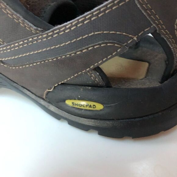 Teva NWOT Men's close toe sandal (9) - Picture 7 of 13